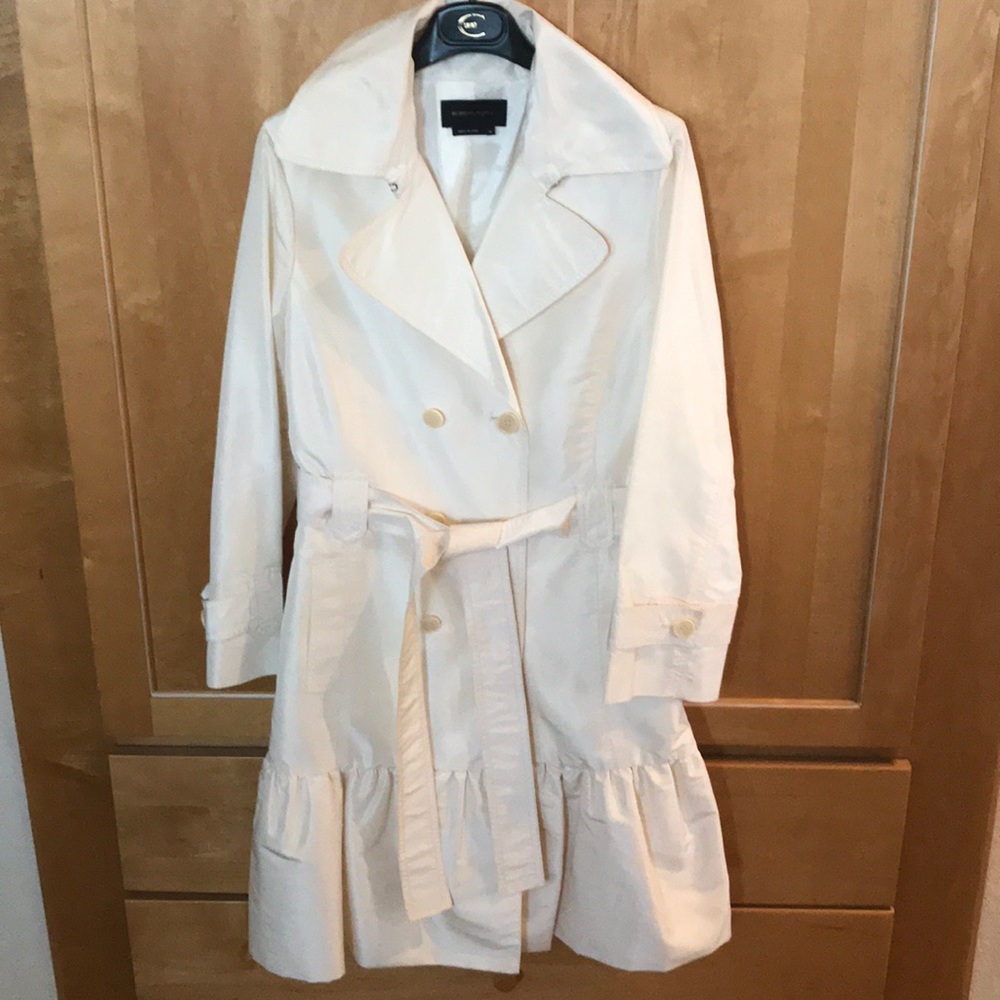 BCBG Maxaria very feminine and pretty trench coat
